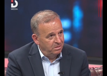 Elmi Reçica: Nëse Albin Kurti e ka “çliruar” veriun, atëherë Ushtria Çlirimtare e Kosovës e ka çliruar Kosovën