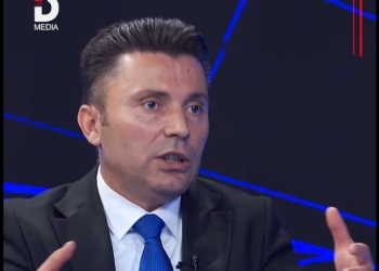 Adnan Rrustemi: Opozita dhe Lista Serbe po synojnë eliminimin politik të Kurtit, LVV pret rezultat edhe më të lartë se 51%