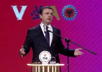 Kurti: Në bashkërendim me bizneset e sektorin privat, planifikojmë edhe pagën e 14
