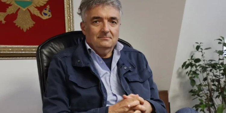 Ish-ministri malazias: Me njohjen e Kosovës e dëshmuam se ishim të pavarur nga Serbia