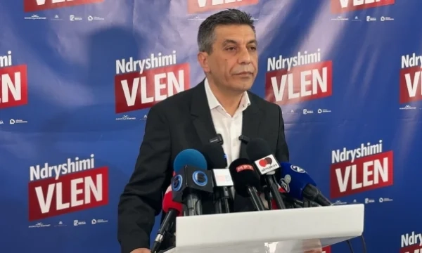 Mexhiti: Jemi marrë vesh me Mickoskin, për 3 muaj rregullohet çështja e gjuhës shqipe