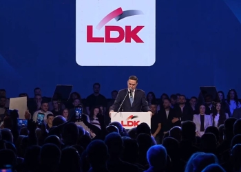 Abdixhiku në tubimin e LDK-së: Qytetarët nuk kanë më nevojë për njerëz që jetojnë nga kriza, nga tensioni e nga përçarja