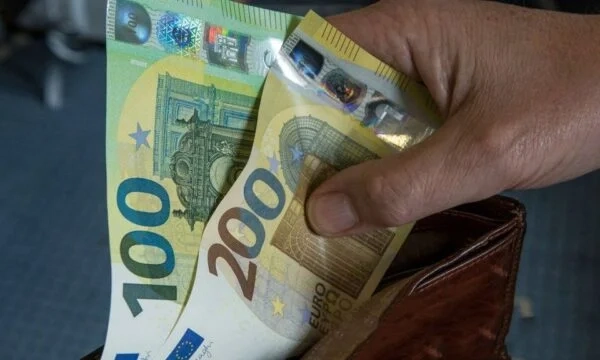 Kush janë 10 shqiptarët më të pasur