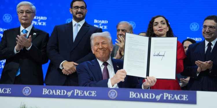 Dekretohet ligji për anëtarësimin e Kosovës në Bordin e Paqes
