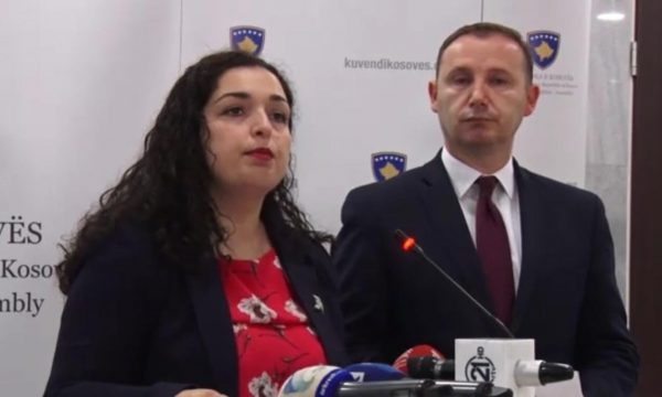 Çfarë ndodh me Vjosa Osmanin nëse LDK nuk del me rezultat të mirë zgjedhor? – Përgjigjet Zemaj