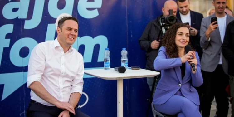 Zotohet Abdixhiku: Me Osmanin nuk ndahemi për asnjë pozitë