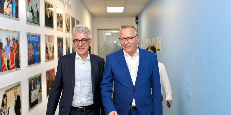 Hamza dhe ambasadori Rudolph flasin për zhvillimet politike dhe stabilitetin institucional