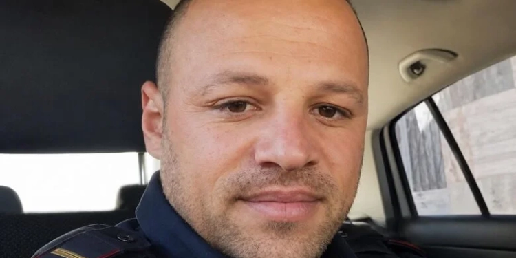Ky është polici 34-vjeçar që u vra në detyrë zyrtare në Shqipëri