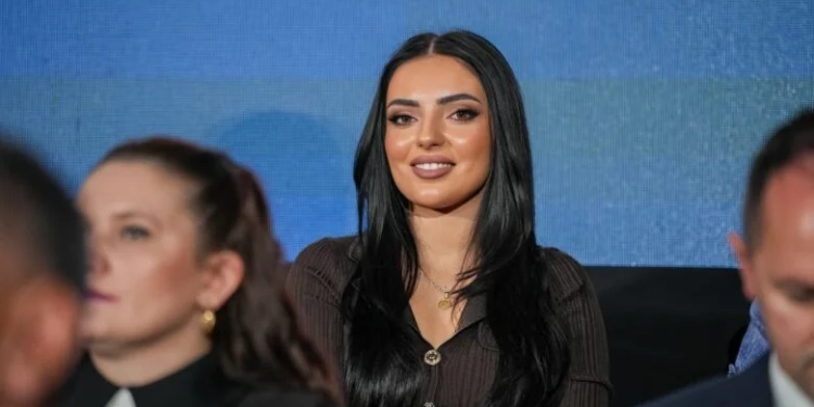 Reagon Alisa Jetullahu, për akuzat në media se bëri shpenzime marramendëse në fushatë