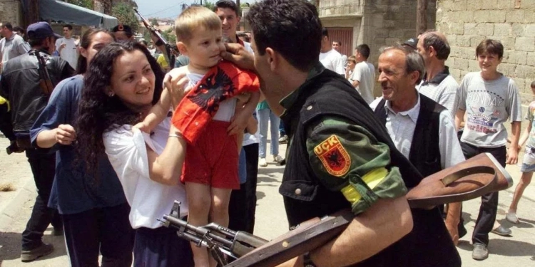 Osmani për 12 qershorin: Qofsh përjetë e bekuar Kosova jonë e dashur!