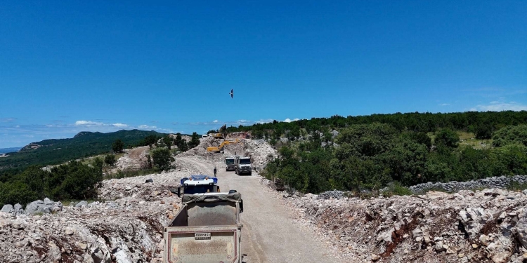 Nis një projekt i madh në Shëngjin, e lidh Ranën e Hedhun me Velipojen