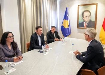 Abdixhiku pret ambasadorin gjerman: Vendi ka nevojë për stabilitet politik dhe institucional