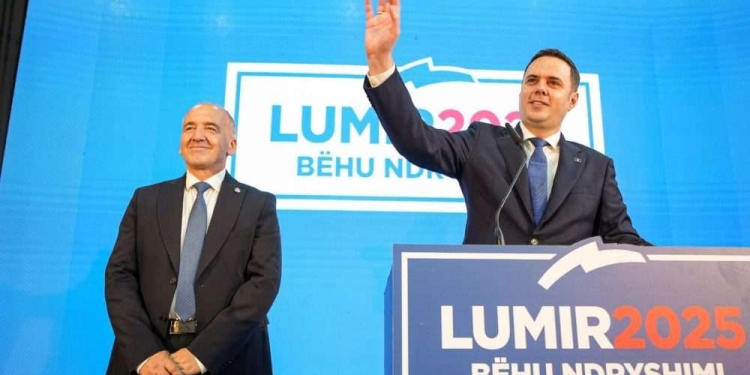 Deputeti i VV’së ironizon me përplasjet në LDK: Po merren me gazin amerikan e nuk po arrijnë ta mbajnë as Gazin e Pejës