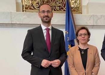 Diplomacia nën Gërvallën, ambasada në Berlin ia pagoi 300 euro orën një firme “të pa njohur” për këshillim