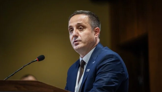 Selmanaj: Mos u befasoni nëse për Kryeprokuror propozohet dikush që i përshtatet Albin Kurtit
