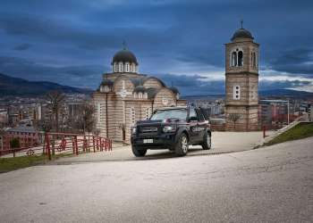 Karabinierët italianë të KFOR-it intensifikojnë patrullimet në veri të Kosovës