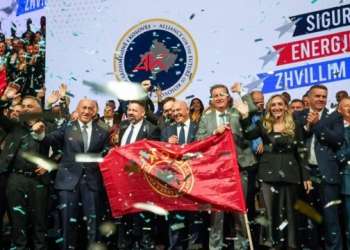 Numërimi i votave, këta janë 10 më të votuarit për momentin në AAK