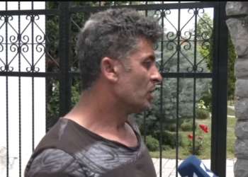 “Për faj të tjetër kujt e hongri djali jem”, flet babai i 18-vjeçarit të vrarë në Gjakovë