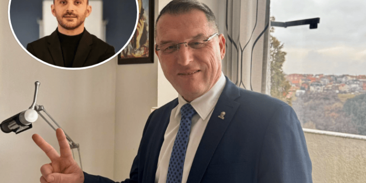 I shoqëruar me Lutfi Hazirin, Bajram Gecaj i përgjigjet Paris Gurit: LDK, dje, sot e përherë