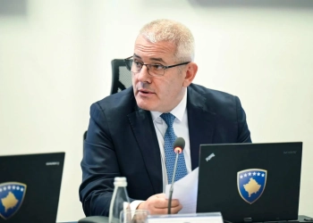 Sveçla reagon pas vdekjes së policit Rexhep Gashi: Të parandalojmë tragjedi të tilla