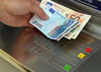 ASK: Paga mesatare bruto në Kosovë u rrit në 713 euro vjet – këto janë punët më të paguara