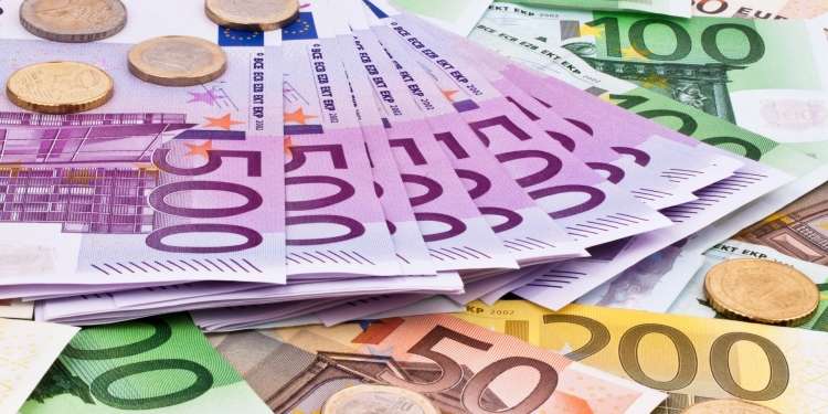 Nga sot hyjnë në fuqi rregullat e reja: Pagesat mbi 2 mijë euro ndalohet të kryhen me para të gatshme