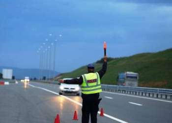 21 aksidente me të lënduar dhe mbi 1,700 gjoba trafiku brenda 24 orëve në Kosovë