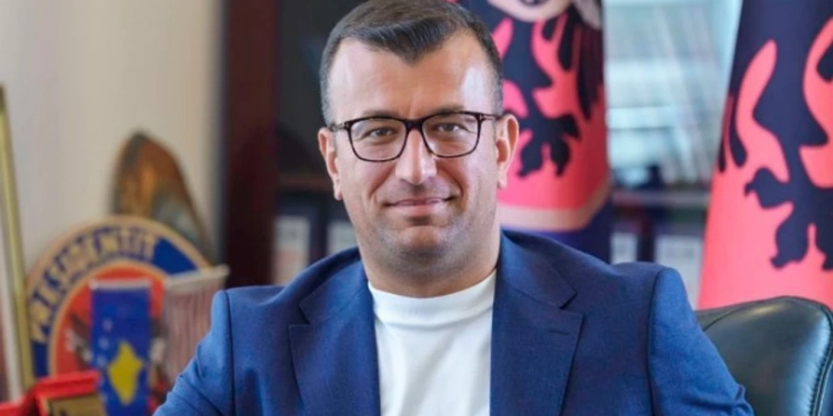 Ferati mohon përçarjet në LDK: Ka mendime të ndryshme politike, jo plasaritje në parti