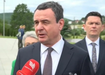 Kurti: Tre breza të Jasharëve qëndruan, luftuan e u sakrifikuan për lirinë e popullit tonë, Prekazi është kryeqytet i kryengritjes bashkëkohore