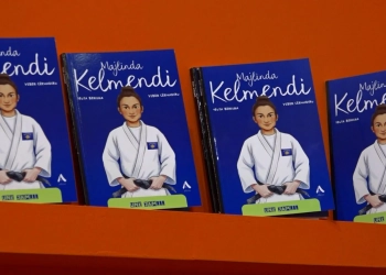 Promovohet libri “Unë jam Majlinda Kelmendi’, në Panairin e Librit Prishtina 2026