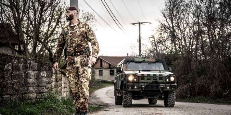 NATO: Zvogëlimi i trupave në Kosovë nuk prek marrëveshjet ekzistuese, përfshirë atë për dërgimin e FSK-së në Veri