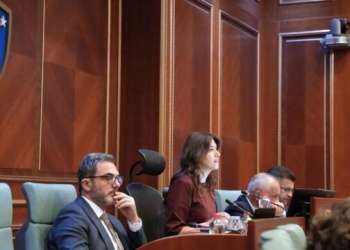 Haxhiu cakton 6 gushtin për seancën konstituive, i dërgon letër Ardian Golës