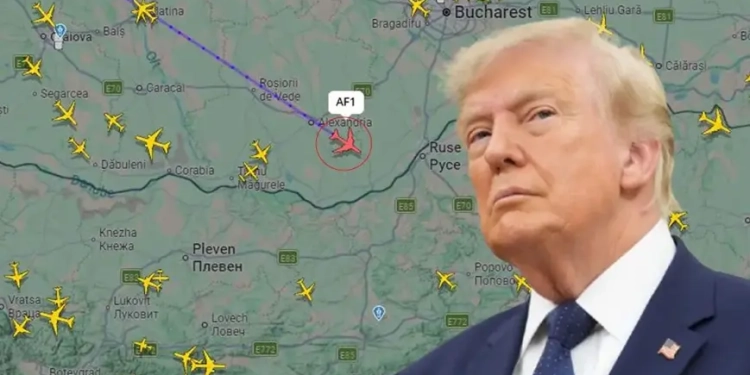Fluturimi i Trump drejt Ankarasë thyen rekord, mijëra njerëz ndjekin “Air Force One”