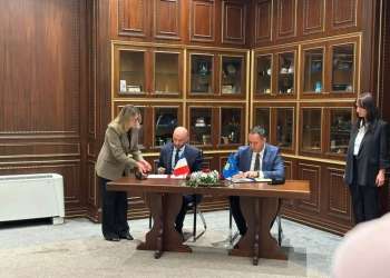 Kosova dhe Franca nënshkruajnë pesë marrëveshje për thellimin e bashkëpunimit