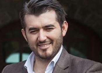 Labi ndihmon djalin e Shpatit: Nga çdo dasmë e mbrëmje do të ndaj 150 euro