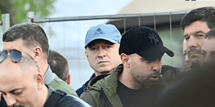 Fotografi, emra dhe gjurmë deri te Xhandarmëria: Kush lidhet me sigurimin e Vesellinoviqit dhe Radoiçiqit?