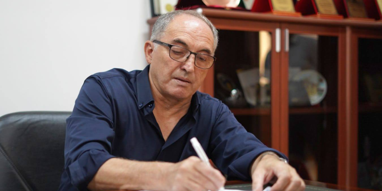 Pas raportimit për lokalin në Hotel Therandë, reagon Shaqir Totaj: Janë marrë të gjitha lejet, konstruksioni po largohet