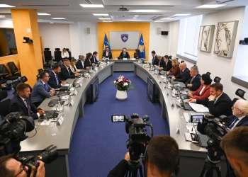 Qeveria në detyrë mban mbledhjen e radhës, këto janë vendimet që i miratoi