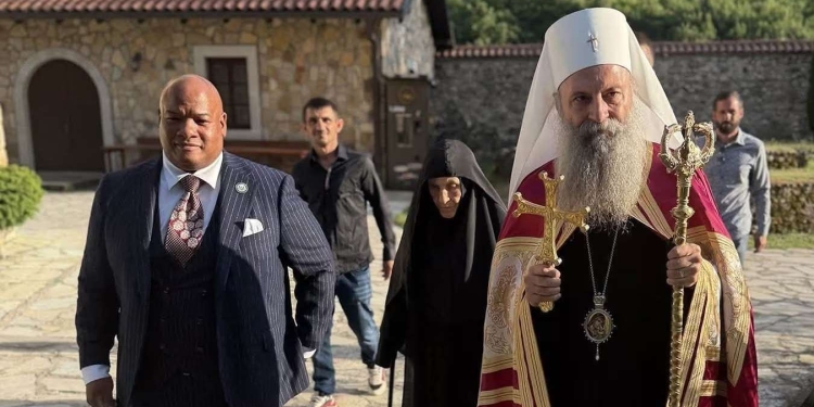 Pastori Burns: Në Kosovë nuk isha si zyrtar amerikan, por vërejtjet e mia do t’ia përcjell administratës Trump