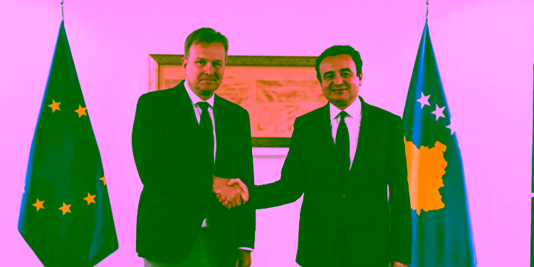 Sorensen në vizitë të paparalajmëruar në Kosovë, çfarë u diskutua në takimin me Kurtin?