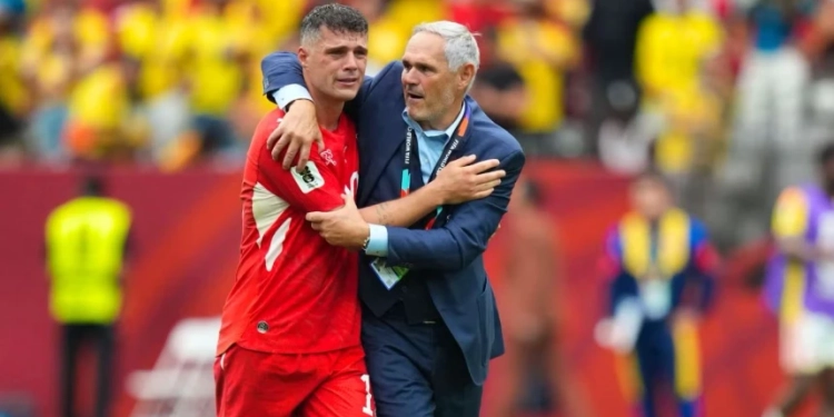 Xhaka shpërthen në lot pas historisë së Zvicrës: Tani vjen qëllimi numër pesë