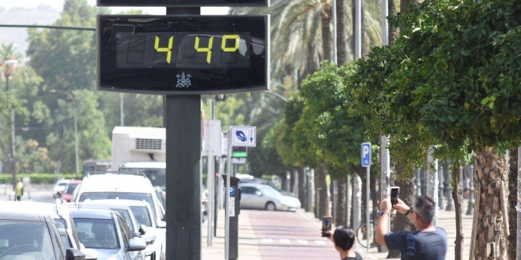 Të premten Spanja “përvëlohet”, temperaturat mund të shkojnë deri në 44 gradë Celsius