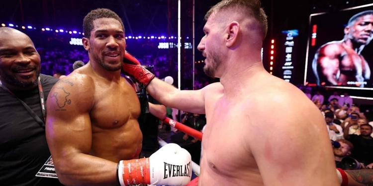 “E ke një shtëpi të dytë aty”, Prenga e fton Anthony Joshuan në Shqipëri, kampioni britanik befason me komentin e tij