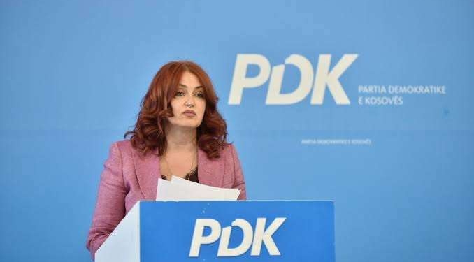 Hoxha: Nuk do të japim votë blanko për president, nuk jemi makina të lëvizjeve të dorës së dëshirave të Kurtit