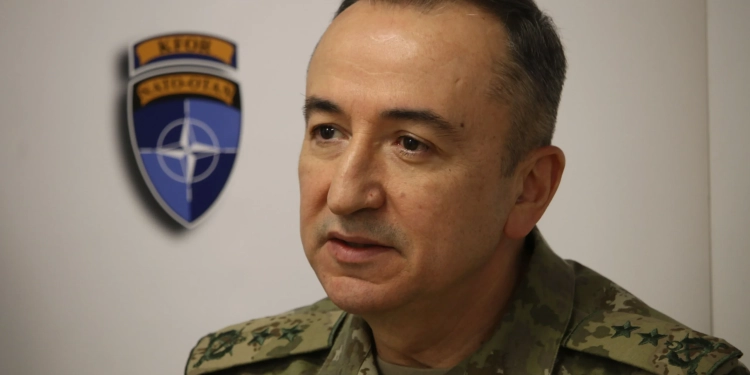 Ulutaş: SHBA-ja mbetet kontribuues kyç në KFOR dhe e përkushtuar ndaj sigurisë në Kosovë