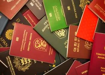 Pasaportat më të fuqishme në botë për 2026: Kosova renditet në vendin e 60-të