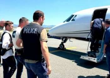 Ekstradohet nga Kosova në Suedi një shtetas suedez i kërkuar me urdhër-arrest ndërkombëtar