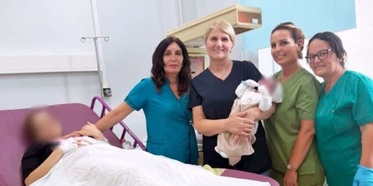Në spitalin e Mitrovicës foshnja lind mbi 5 kilogramë