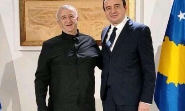 Foto e spiunit të BIA me Kurtin, reagon Manxhuka