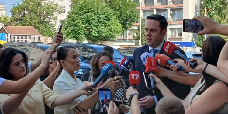 Abdixhiku deklarohet para seancës konstituive: Kemi afrim e me VV’në, por dallime në çështjen kryesore